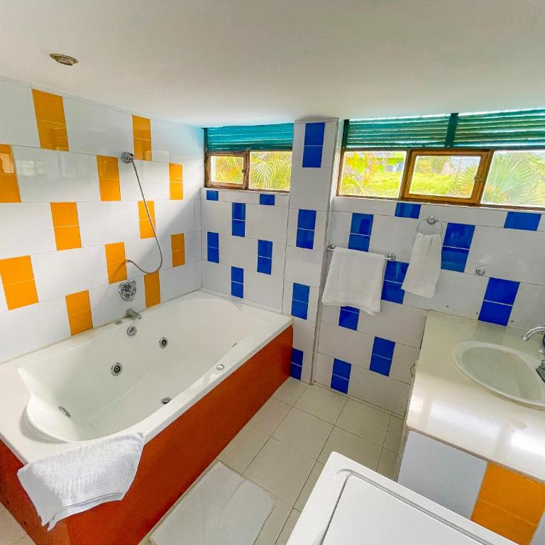 HOTEL PANORAMA SOL - Bungalow Familiar - 1