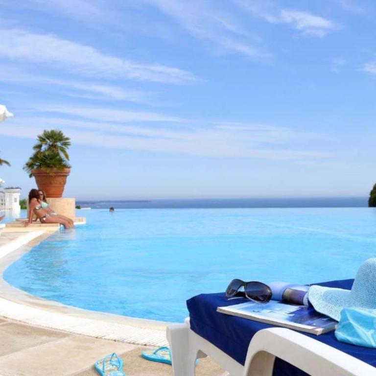 EXCEPTIONNEL sur CANNES vue mer piscine - Appartement 1 Chambre - 3