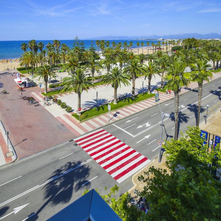 Tous 3 ONLY FAMILIES Planetcostadorada - Apartment with Sea View - 7