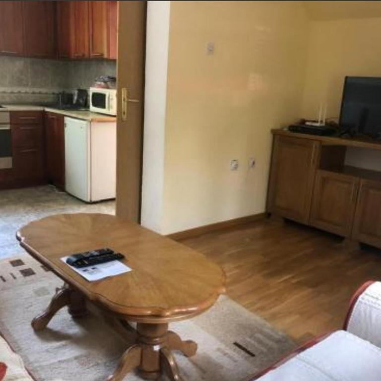 Apartment Žugić - Vikendica sa Tri Spavaće Sobe - 17