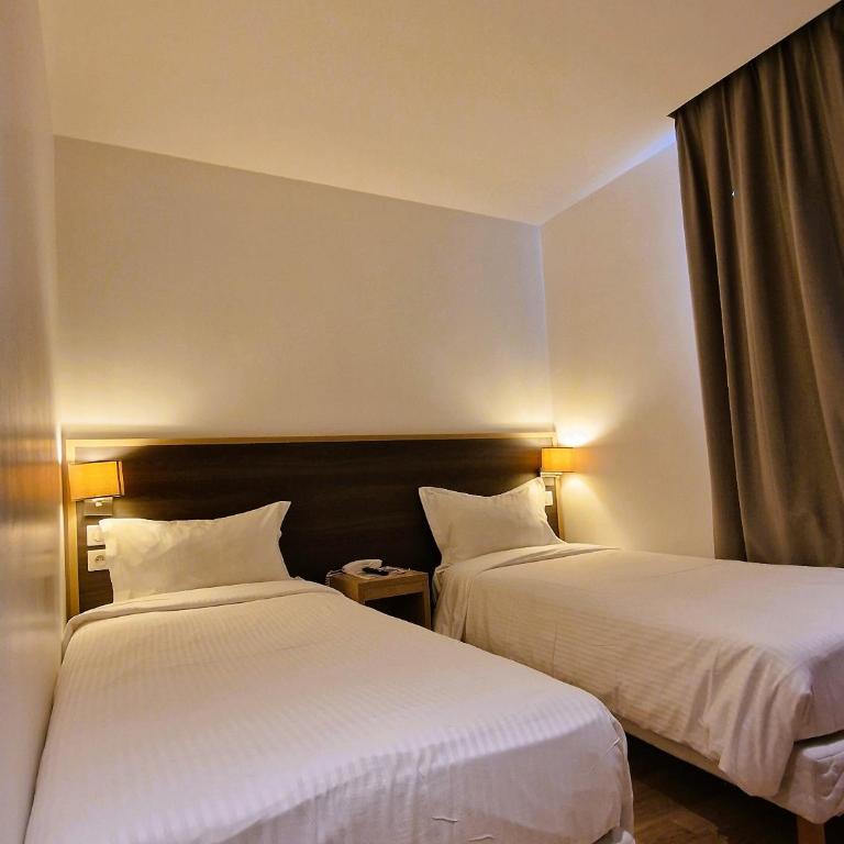 Hôtel Mary's - Caen Centre Gare Sncf - Chambre Lits Jumeaux - 6