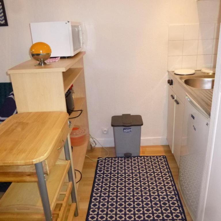 Studio à 50m de la plage, 3 couchages, parking gratuit, animaux acceptés - FR-1-224C-73 - Apartment (3 Adults) - 8
