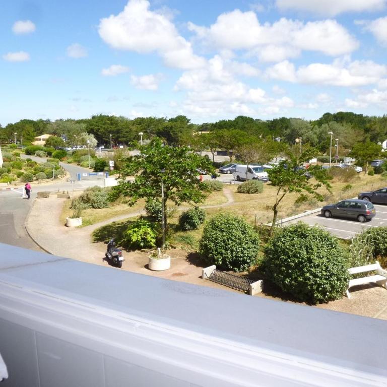 Studio à 50m de la plage, 3 couchages, parking gratuit, animaux acceptés - FR-1-224C-73 - Apartment (3 Adults) - 11