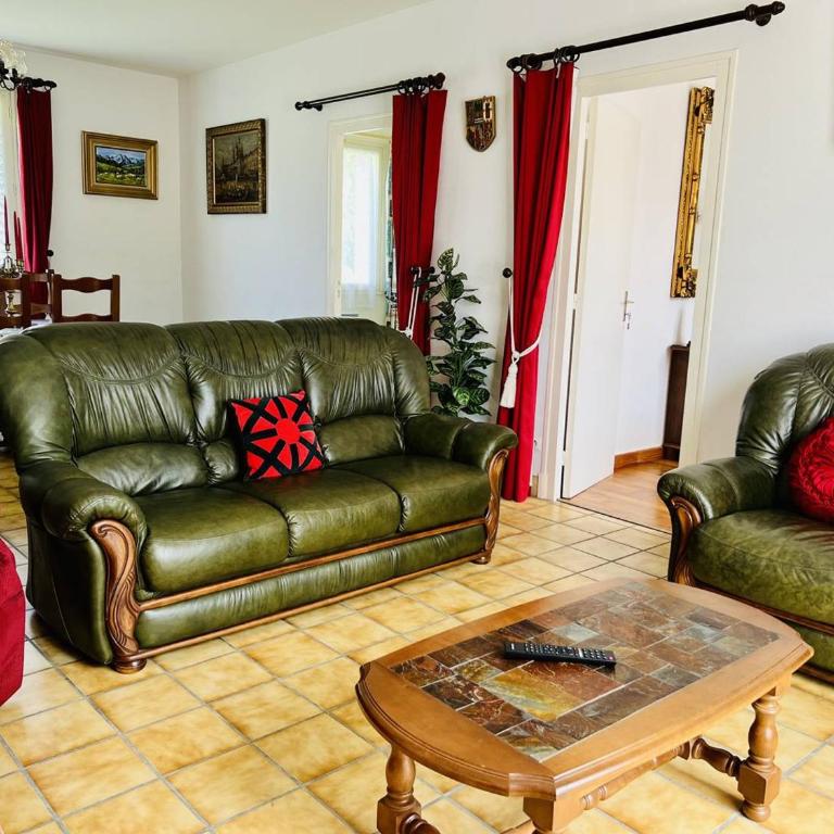 Maison T3 à Cambo, Animaux Admis, Parking, Internet - Maison 2 Chambres - 6