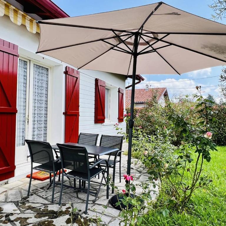 Maison T3 à Cambo, Animaux Admis, Parking, Internet - Maison 2 Chambres - 22