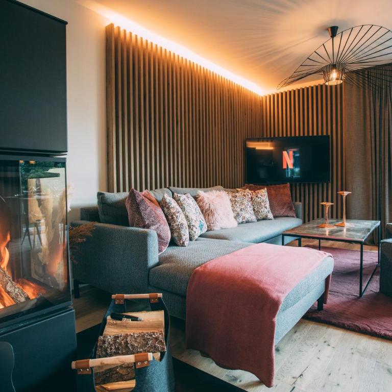 Boutique ChaletS Alpi mit Sauna & Kino - Haus mit 5 Schlafzimmern, Sauna und Kinoraum (rot) - 3