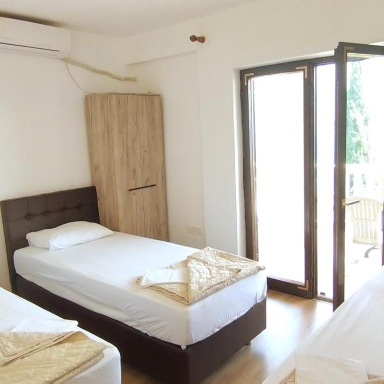 Villa Boka Sunrise Apartments - Studio Apartment with Sea View - 1