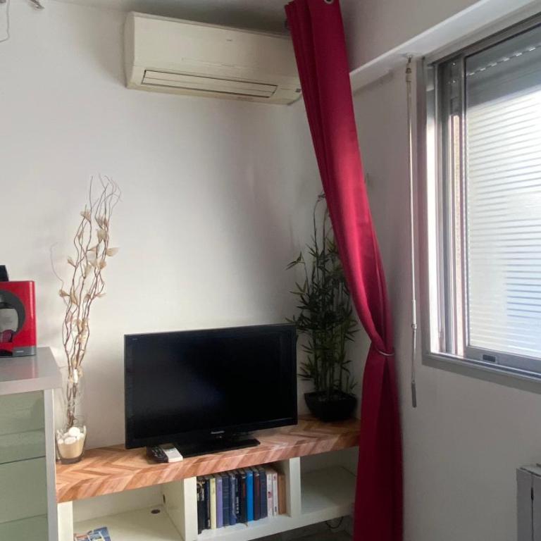 Azur, studio classé, climatisé, wifi, ascenseur, à 75 m de la plage - Monolocale - 6