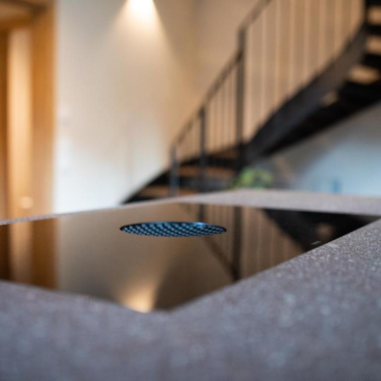 Boutique ChaletS Alpi mit Sauna & Kino - Haus mit 5 Schlafzimmern, Sauna und Kinoraum (rot) - 26
