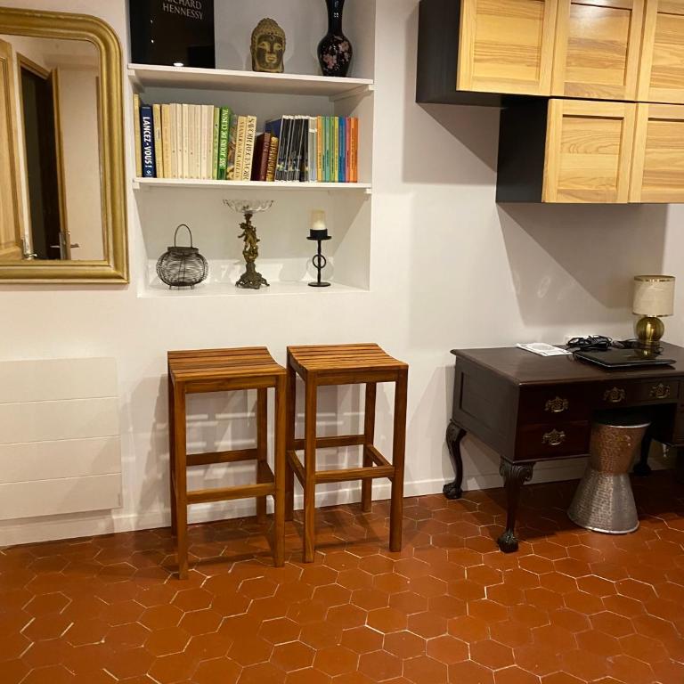 Appartement 2 pièces a Fontan - Vallée de la Roya à 2 pas du Mercantour - Location à la semaine - Arrivée et Départ le samedi ou le dimanche seulement - Appartamento con 1 Camera da Letto - 2