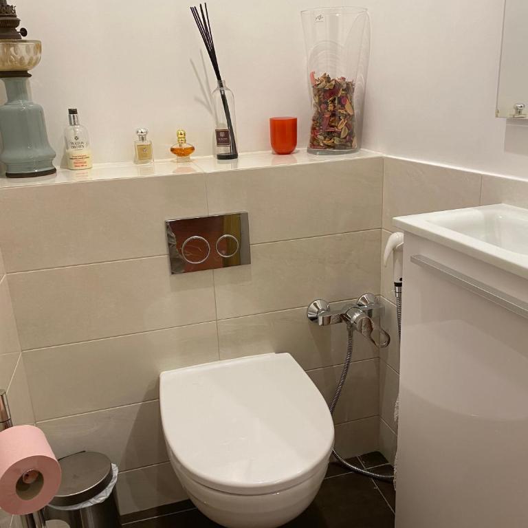 Appartement 2 pièces a Fontan - Vallée de la Roya à 2 pas du Mercantour - Location à la semaine - Arrivée et Départ le samedi ou le dimanche seulement - Appartamento con 1 Camera da Letto - 3