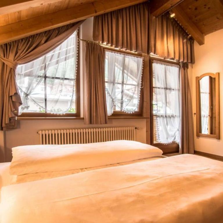 Ciasa Montanara - Doppelzimmer - 3