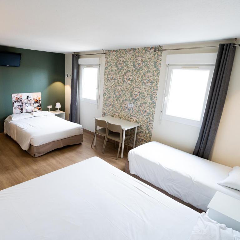 Hotel Grand Cap Rooftop Pool - Chambre Familiale (4 Personnes) - 8