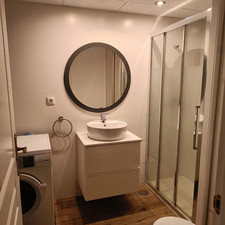 Carvajal Beach Seaview Apartment - Two-Bedroom Apartment - 23