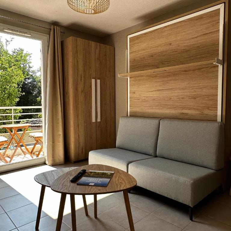 Les locations Cinaureva « Le petit nid de l'Argentière » - Studio avec Terrasse - 9