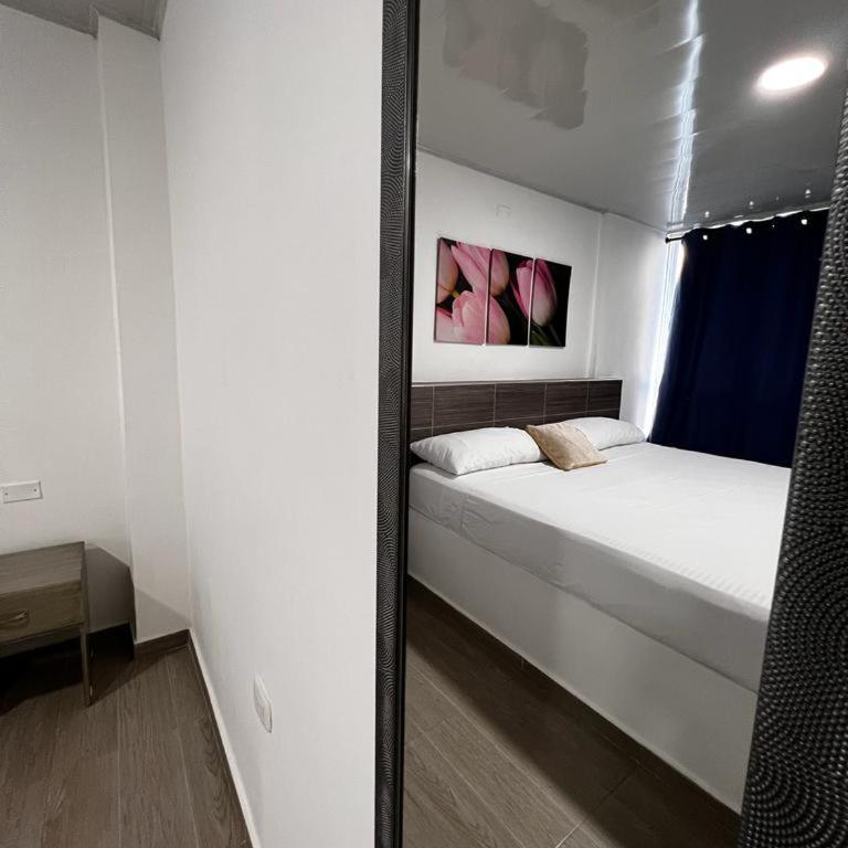 Hotel Sofichic Barranquilla - Deluxe King Room - 4
