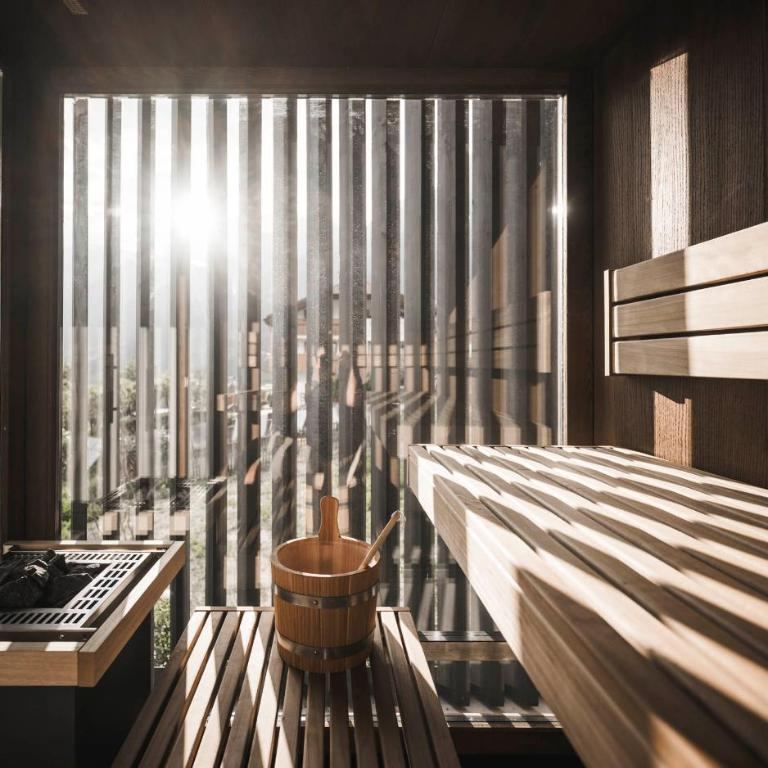 SomVita Suites - Suite with Private Sauna and Whirlpool (Upper Floor) - 4