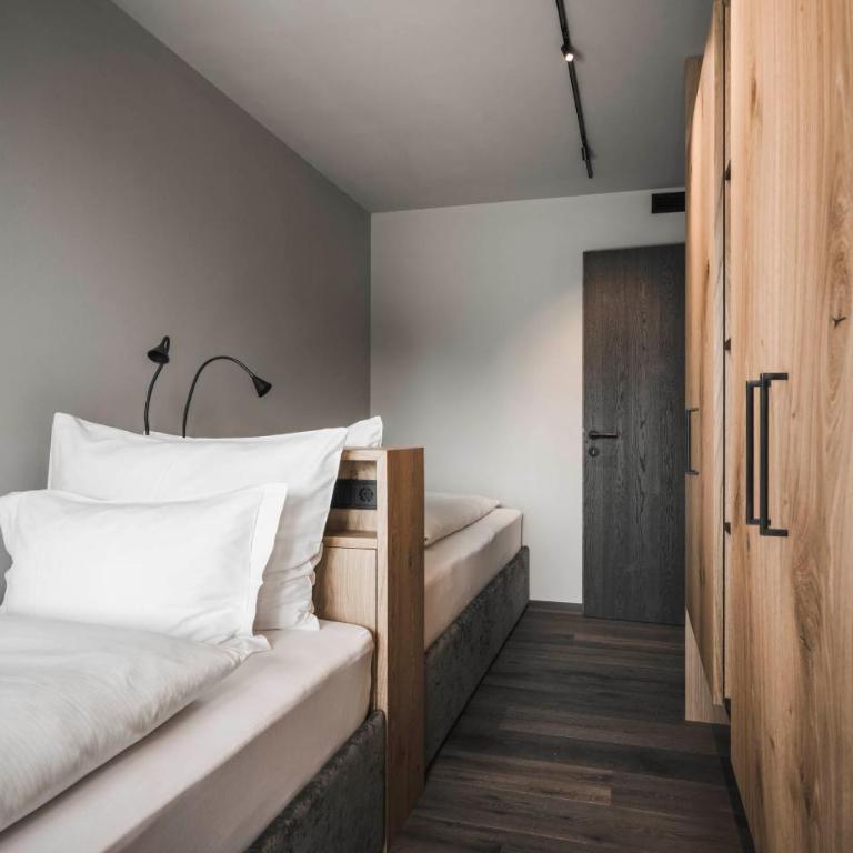 SomVita Suites - Suite Familiar Jardín - 3