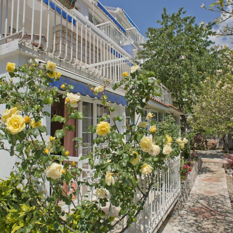 Marinero Apartments - Dvokrevetna Soba sa Bračnim Krevetom i Sopstvenim Kupatilom - 1