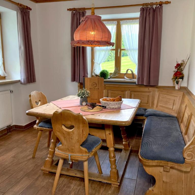 Pension Loiplstüberl - Apartment mit 2 Schlafzimmern und Terrasse - 1