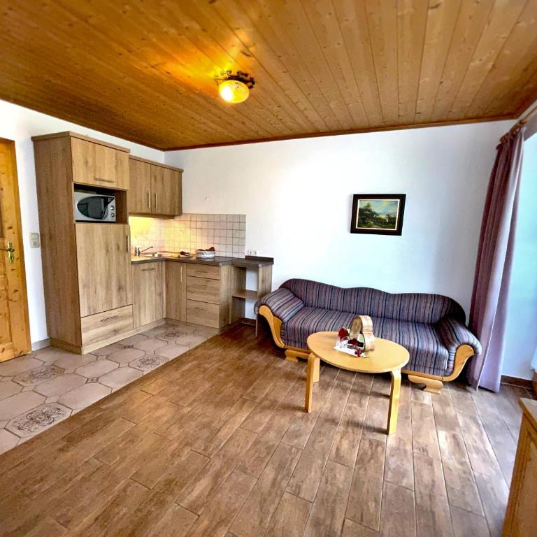 Pension Loiplstüberl - Apartment mit 2 Schlafzimmern und Terrasse - 4