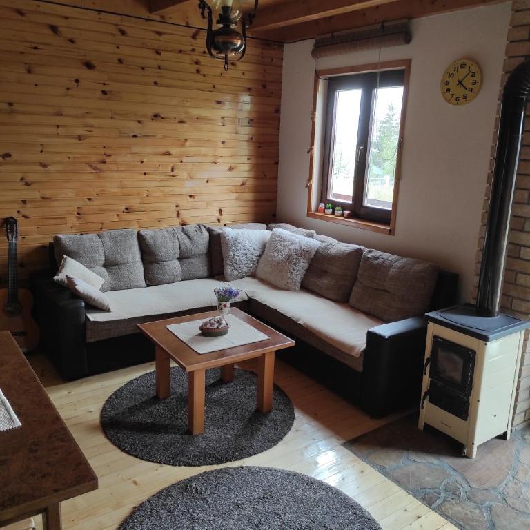 Orange House in nature - One-Bedroom House - 5