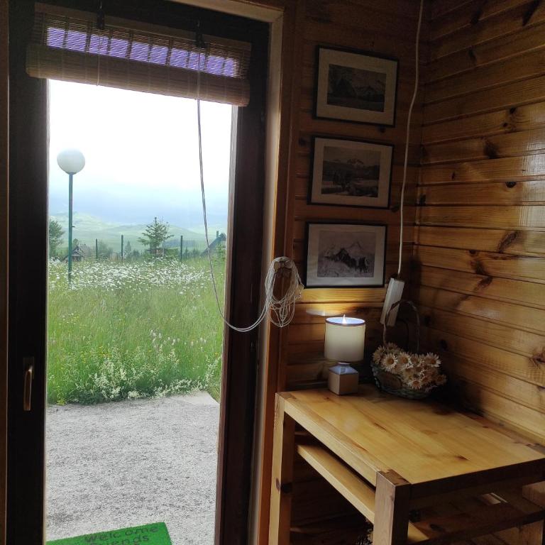 Orange House in nature - One-Bedroom House - 11