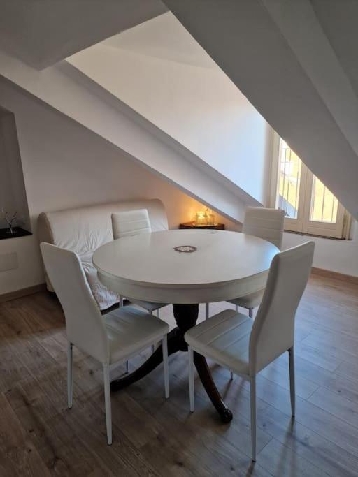 Fil-Rouge - Elegante e tranquilla vista in Centro - One-Bedroom Apartment - 16