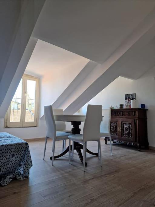 Fil-Rouge - Elegante e tranquilla vista in Centro - One-Bedroom Apartment - 25
