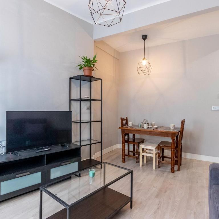 Piso reformado en Bilbao centro - Apartamento de 2 dormitorios - 2