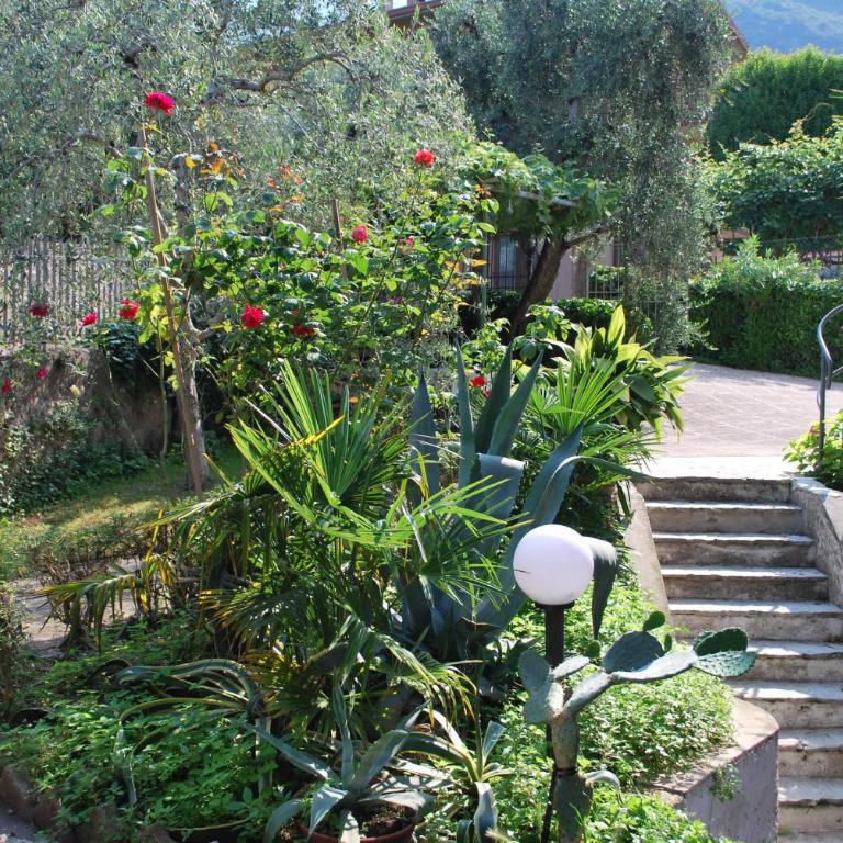Casa Noario - Appartamento con 2 Camere da Letto e Vista Giardino - 13