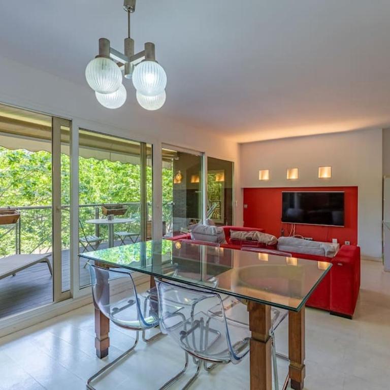 SunAndBed Royal LaSalle - Three-Bedroom Apartment - 16