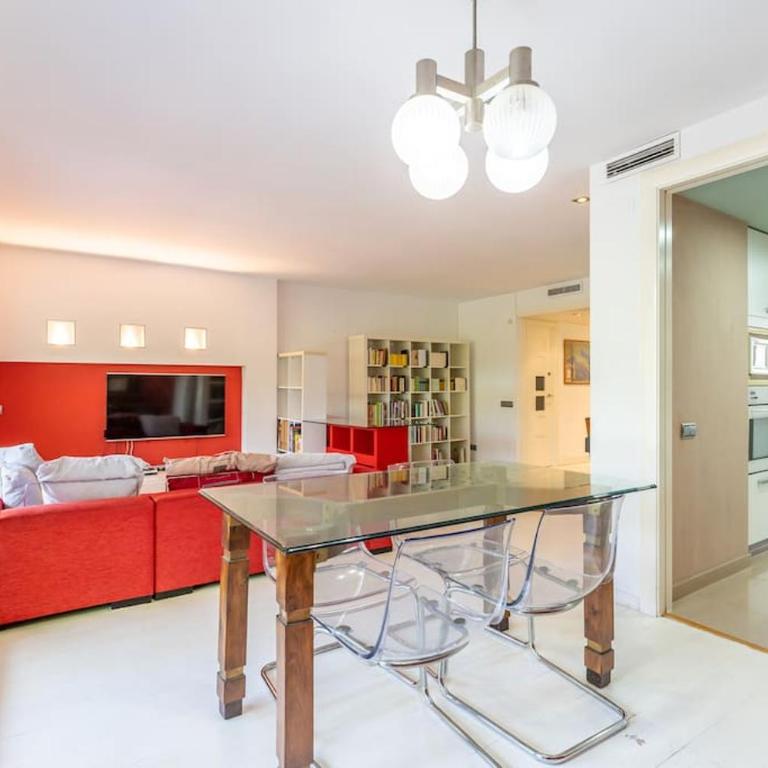 SunAndBed Royal LaSalle - Three-Bedroom Apartment - 19