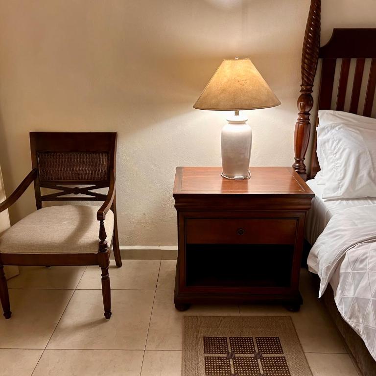 Holiday Inn Merida by IHG - Standard Room - 6