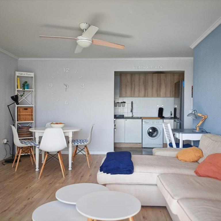 Apartamento en primera linea de la playa - Two-Bedroom Apartment - 3