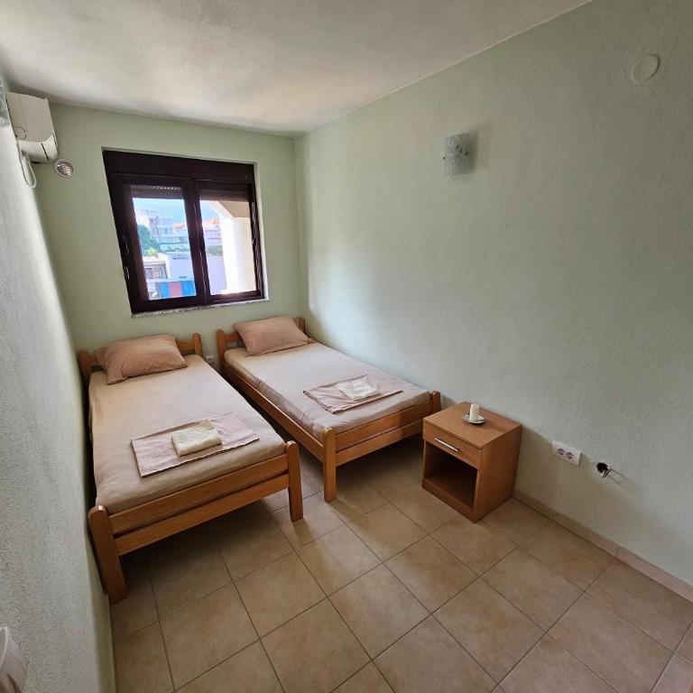 Zak Apartments - Two-Bedroom Apartment - 9