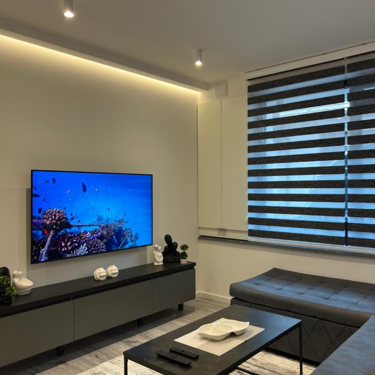 Tao Apartment, Sarajevo - Free Parking & Private Garage - Two-Bedroom Apartment - 2