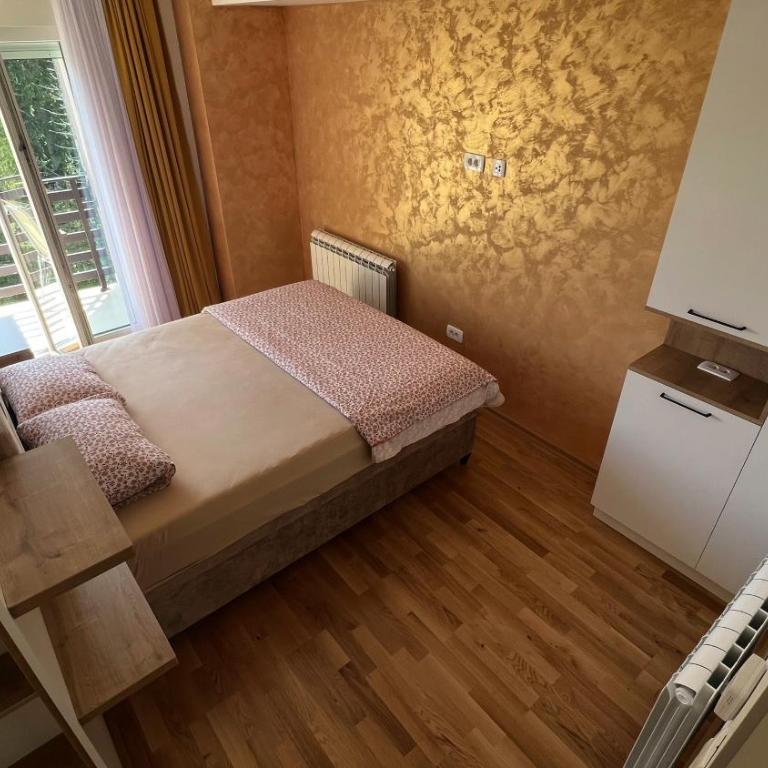 Lux JL apartment - One-Bedroom Apartment - 13