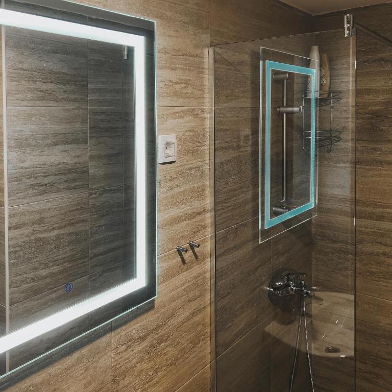 Lux JL apartment - One-Bedroom Apartment - 29