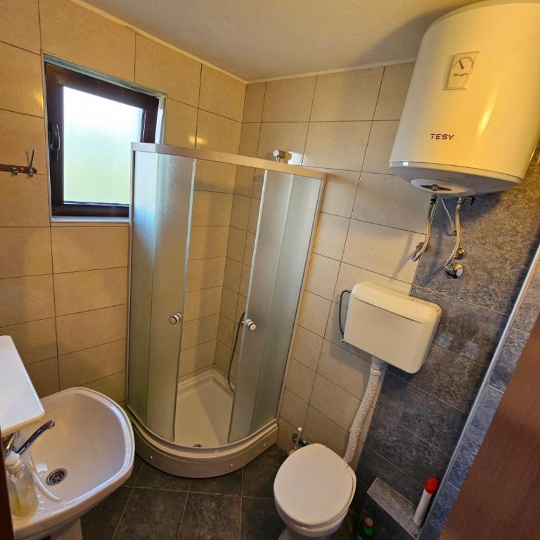 Zak Apartments - One-Bedroom Apartment - 3
