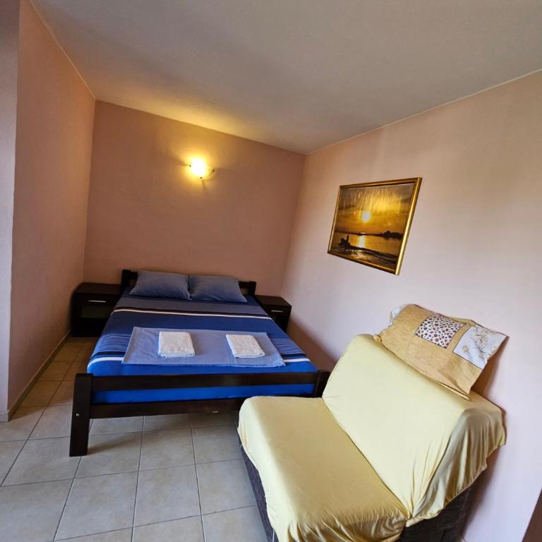 Zak Apartments - One-Bedroom Apartment - 2