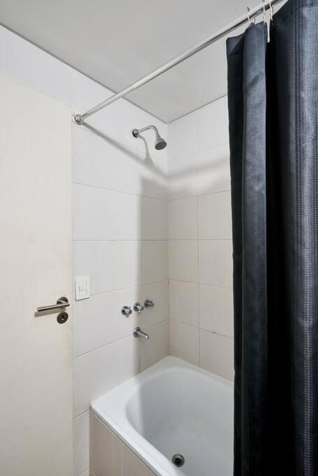 WEHOST BSAS - Premium Studio en San Telmo c PILETA GYM - Apartamento de 1 dormitorio - 25