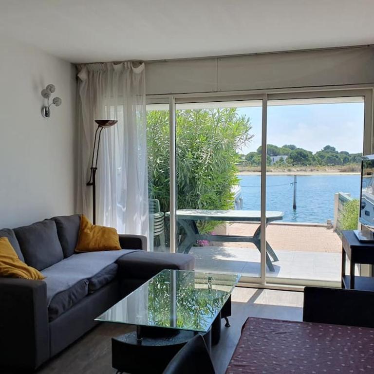 Marina La Plagette RDC appontement XL parking - Apartment mit 2 Schlafzimmern - 3