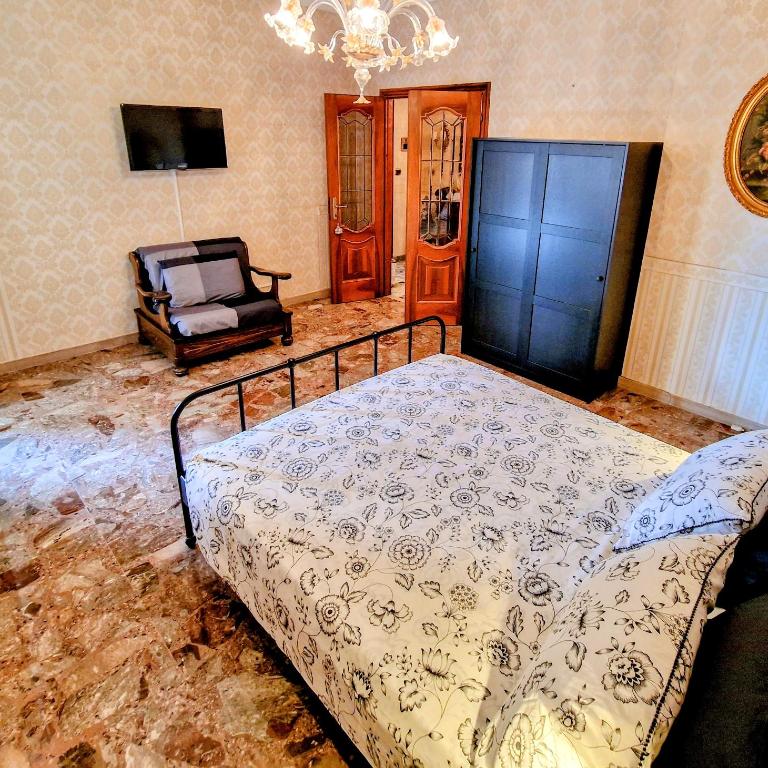 Grazia Guesthouse - Two-Bedroom Apartment - 4