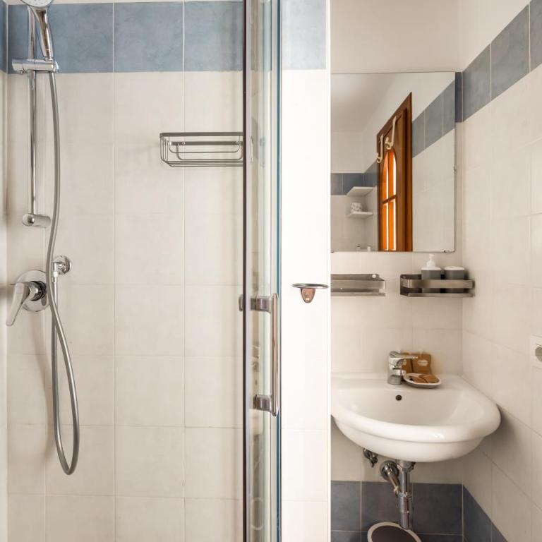 Imperial Nazionale - Appartamento con 3 Camere da Letto - 27