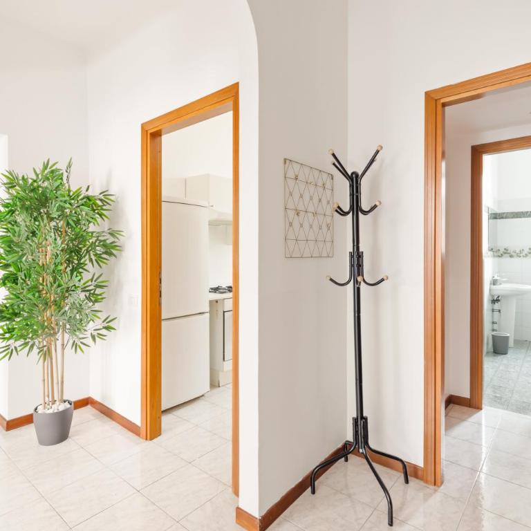 Imperial Nazionale - Appartamento con 3 Camere da Letto - 30