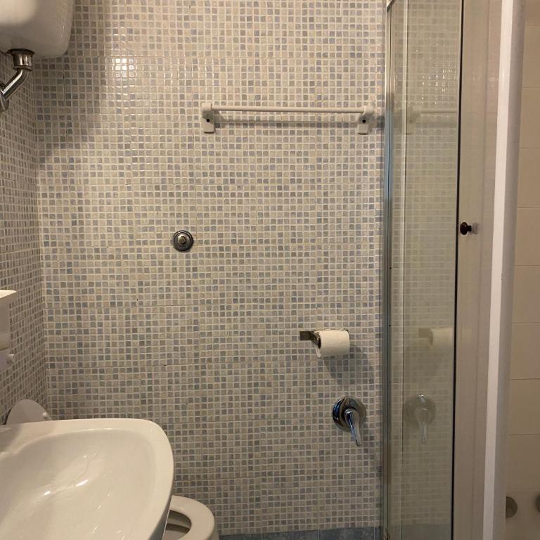Aquarium Termini - Camera Familiare con Bagno Privato - 7