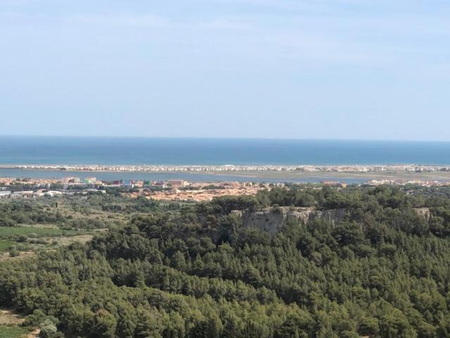 Gruissan (Aude) Appartement calme, vue sur port de plaisance -Clim, Empl.Parking - Appartement 1 Chambre - 54