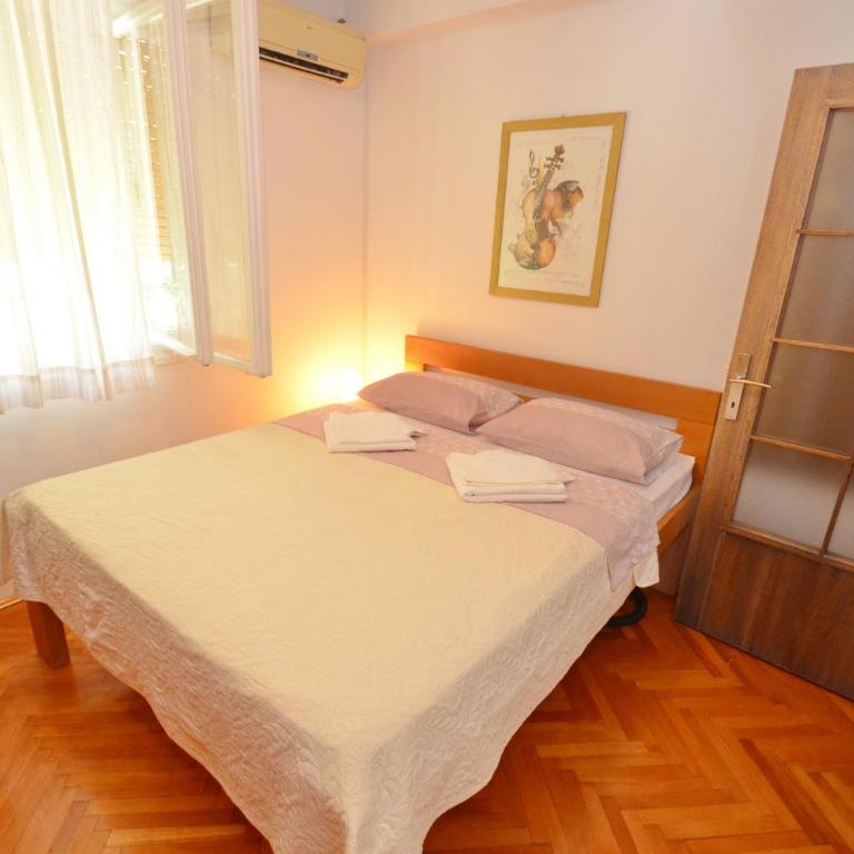 Apartment OAZA - Two-Bedroom Apartment - 6