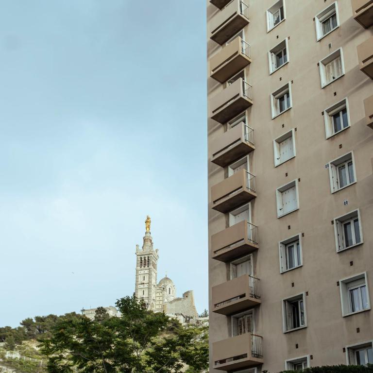 Endoume Notre Dame de la Garde T2 avec PARKING - Appartement 1 Chambre - 21